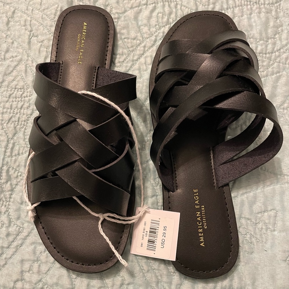 Sz 8 American Eagle sandals